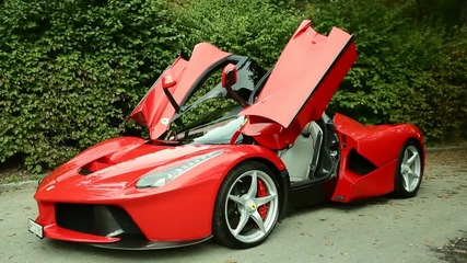 Ferrari Laferrari for Lady Cornelia: Backstage