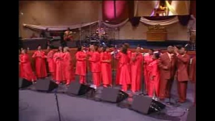 Shekinah Glory - Oh What A Love Medley 1 