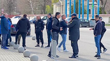 Стоилов, Ивков и Боримиров пристигнаха за среща с фенове на Левски