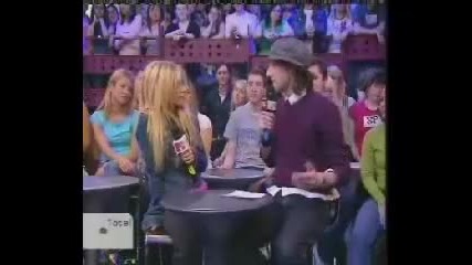 Avril Lavigne on T R L 2005 