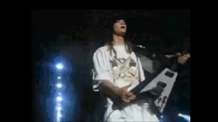 Tom Kaulitz is a Womanizer xdxd ;