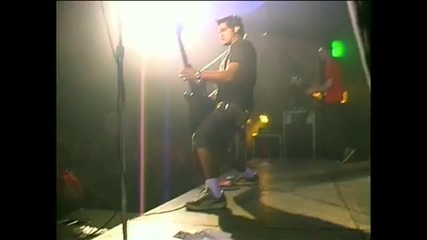 Sum 41 - Nothing On My Back 