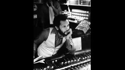 Roy Ayers Ubiquity - Keep On Walking