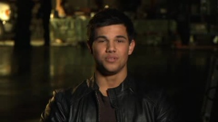 Borders - Message From Twilight Cast