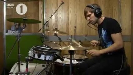 Little Boots - Beat Again (jls Cover) - Live Lounge
