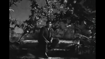 Nargis and Raj Kapoor in Chori Chori 