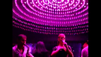 Анелия - Две неща Sin City Live 06.10.2011