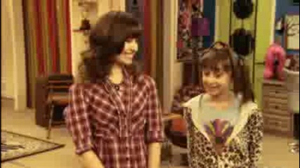 Sonny With A Chance - Sonny In The Middle - S1 E19 - Part 1