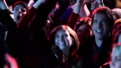 Train - Shake Up Christmas