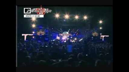 Lady Gaga - Paparazzi live (високо качество) 