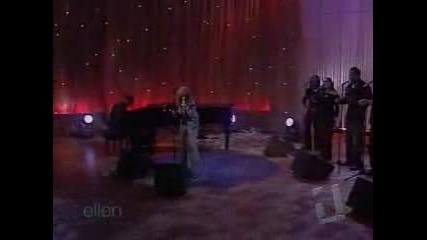 Christina Aguilera - Beautiful Live Ellen