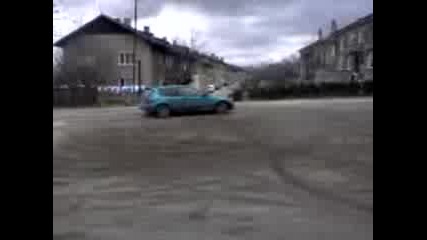 V17 - 03 - 09 13.30.3gp