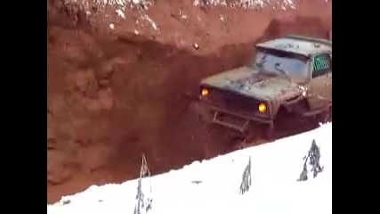 pureinsanitymonstertruck.com
