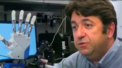 Бионичната ръка на д.р Силвестро Мицера позволява на ампутирани пациенти нови усещания за допир.