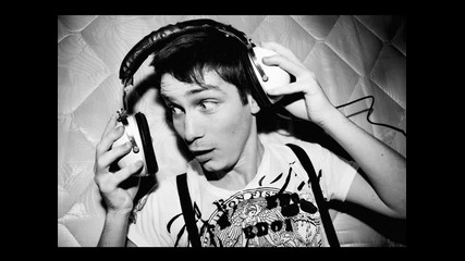 | Tech House |