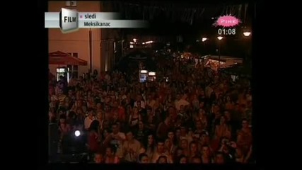 Maja Nikolic - Glas