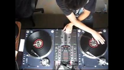 Dj Ravine 10 minute Happy Hardcore mix 