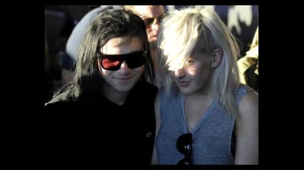 *2014* Skrillex ft. Ellie Goulding - Because ( Demo version )