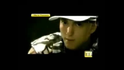 Eminem - Still dont give a fuck 