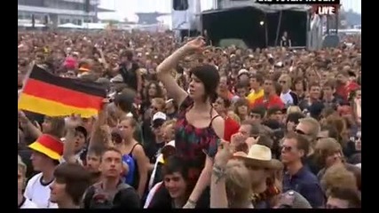 Simple Plan - Welcome To My Life [live]