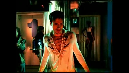 New Enrique Iglesias - Escape 