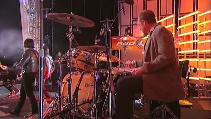 Hole - Pacific Coast Highway (live on Jimmy Kimmel) 