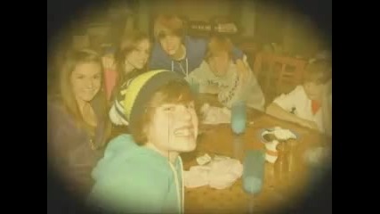justin bieber and caitlin beadles- last kiss