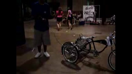 Lowrider Trike Hopping (подскача)
