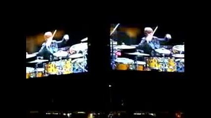 Justin Bieber playin drums in Rodeo houston 