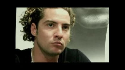 Entrevista - David Bisbal Llega con Sin Mirar Atras 