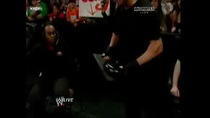 Raw 08.03.10 - John Cena vs Vince Mcmahon ( No D Q Gauntlet Match) 
