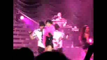 Rihanna - Sos Live @Riga - 16.03.08