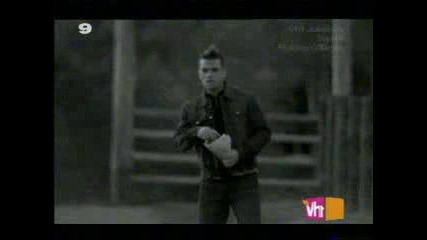 Robbie Willians - Feel