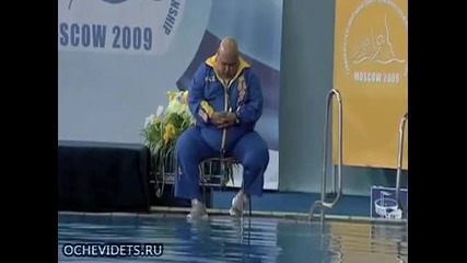 Заспа на неподходящо място! 
