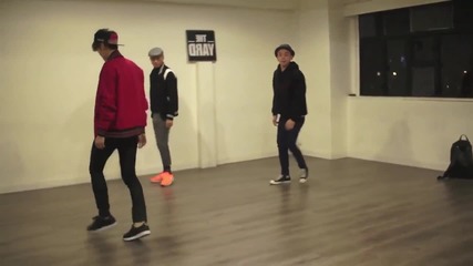 Luhan(бивш член на Exo M) - comedy film "12 Golden Ducks" - Dance Practice 190115