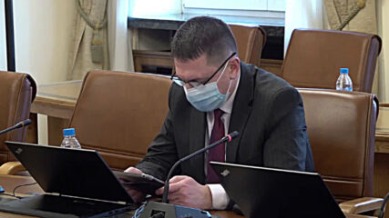 Борисов: Не искам да чувам, че има проблем със заплащането на медиците