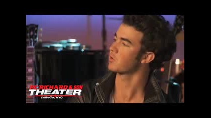 Jonas Brothers & Son Interview.