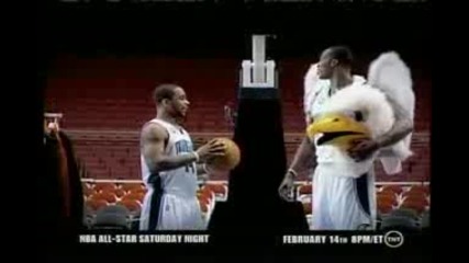 Смешна реклама с Dwight Howard и Jameer Nelson 