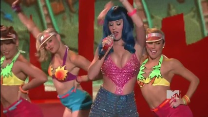 Katy Perry & Snoop Dogg - California Gurls ( Mtv Movie Awards 2010 ) 