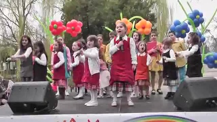 Вокална група Смехоранчета - Песничка от 1 до 10