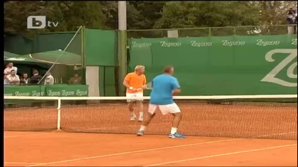 Бойко Борисов загуби от Борис Бекер на игра на тенис