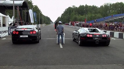 Битката на супер автомобилите - Bugatti Veyron (1001к.с.) vs Nissan Gt-r Ekutec (700к.с.)