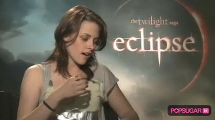 Kristen Stewart & Taylor Lautner on Working in Theater & With Tom Cruise Work 