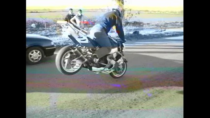 honda cbr 900 rr... lud lud lud
