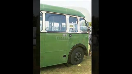 Красиви ретро бусове 