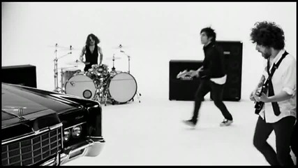 Fall Out Boy - The Take Over, The Breaks Over [ високо качество ]