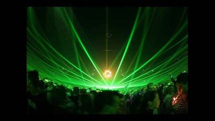 Showtek - Raver