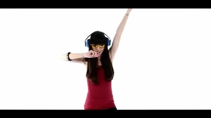Robert M feat Nicco - Dance Hall Track