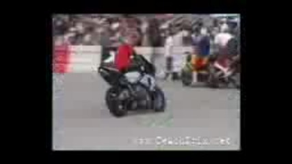 Cris Mcneil Stunt