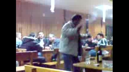 Ciganin Tancuva kuchek v krachmata 